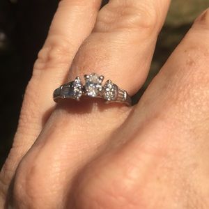 Diamond ring in. 14 k  white gold Shane Co